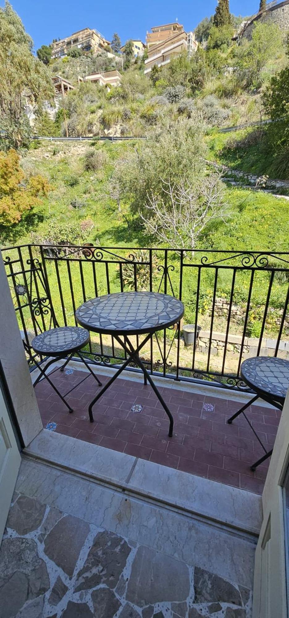 La Casa Di Gio Bed & Breakfast Таормина Екстериор снимка